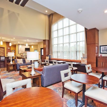 Staybridge Suites Austin South Interstate Hwy 35 By Ihg Buitenkant foto