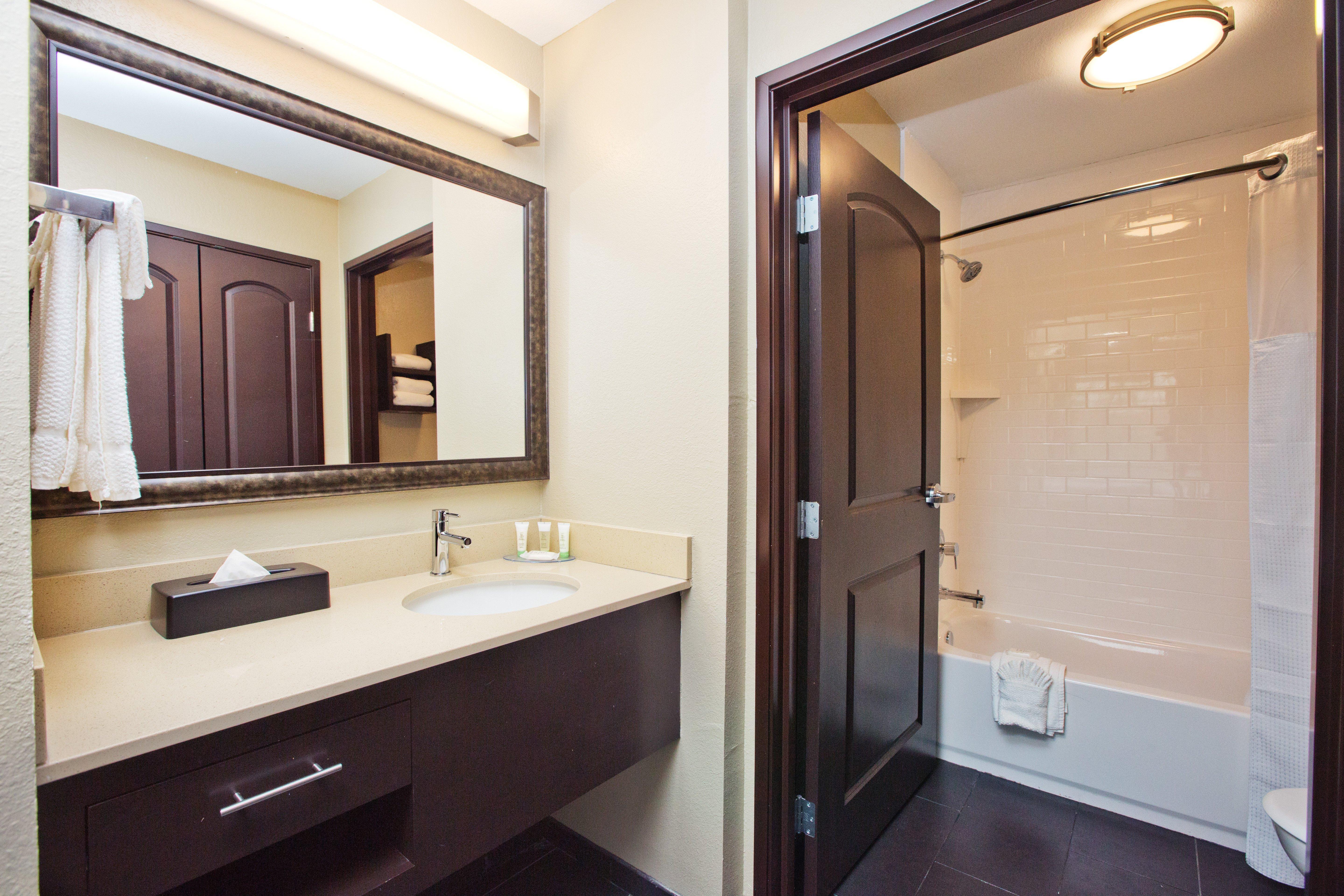 Staybridge Suites Austin South Interstate Hwy 35 By Ihg Buitenkant foto