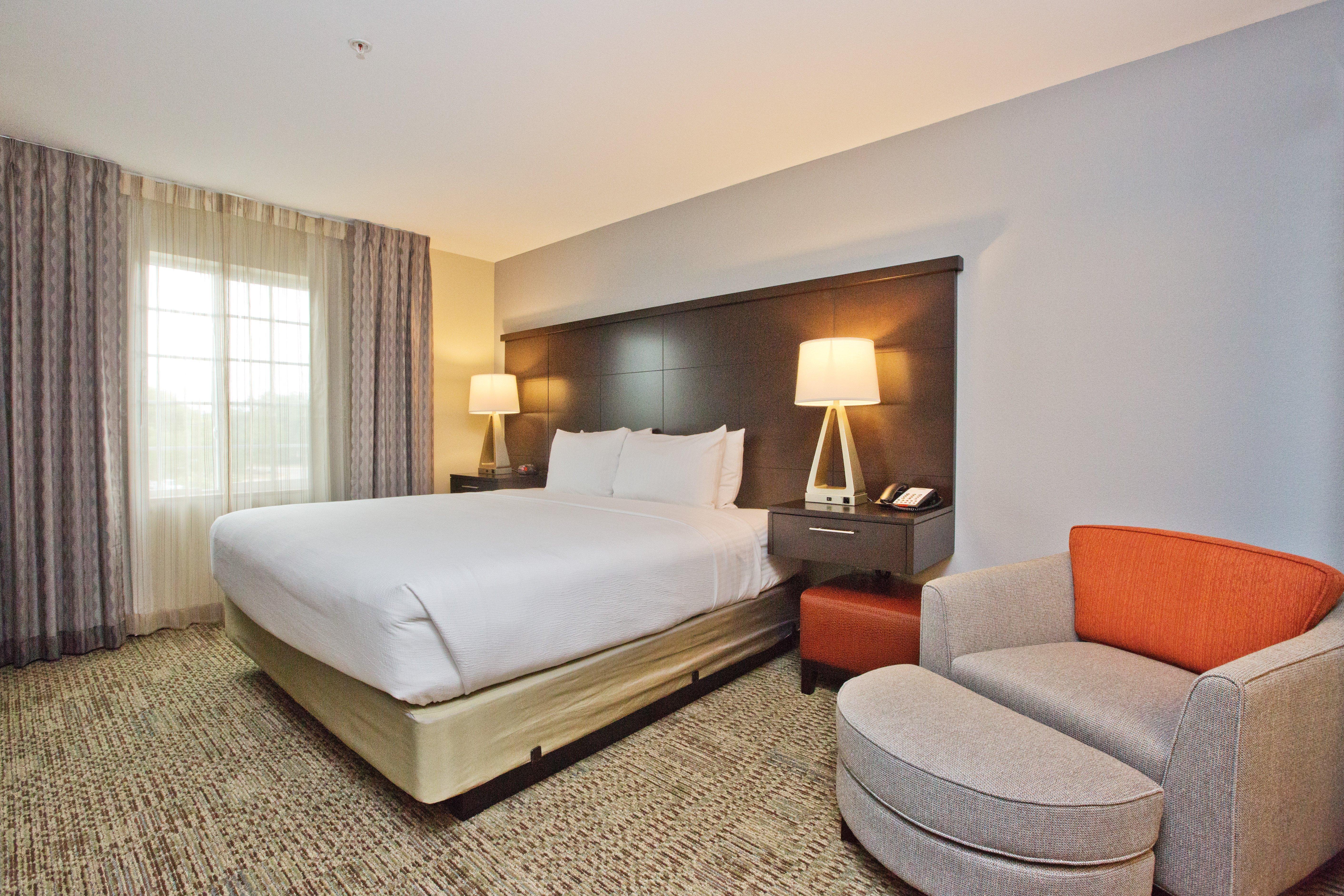 Staybridge Suites Austin South Interstate Hwy 35 By Ihg Buitenkant foto