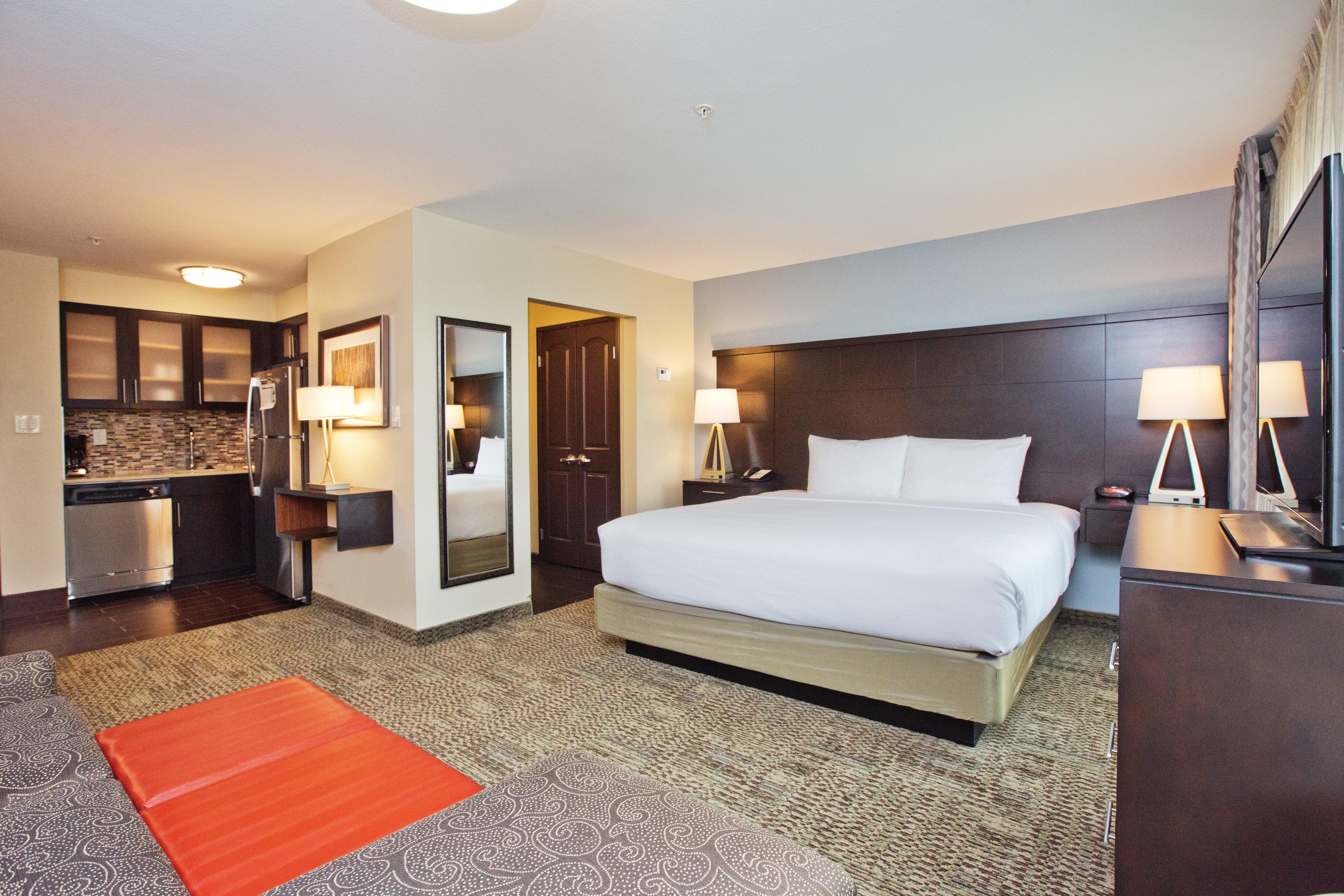 Staybridge Suites Austin South Interstate Hwy 35 By Ihg Buitenkant foto