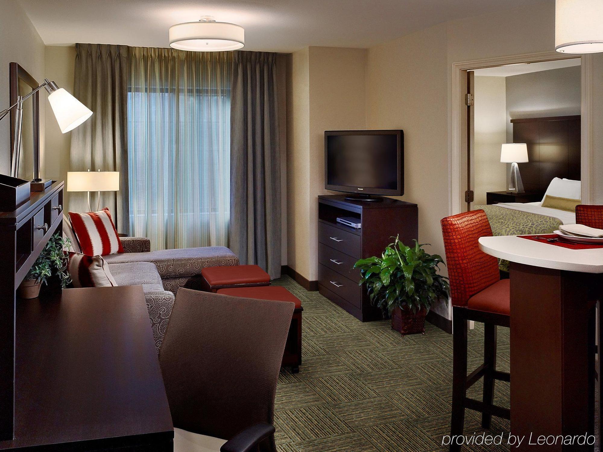 Staybridge Suites Austin South Interstate Hwy 35 By Ihg Buitenkant foto