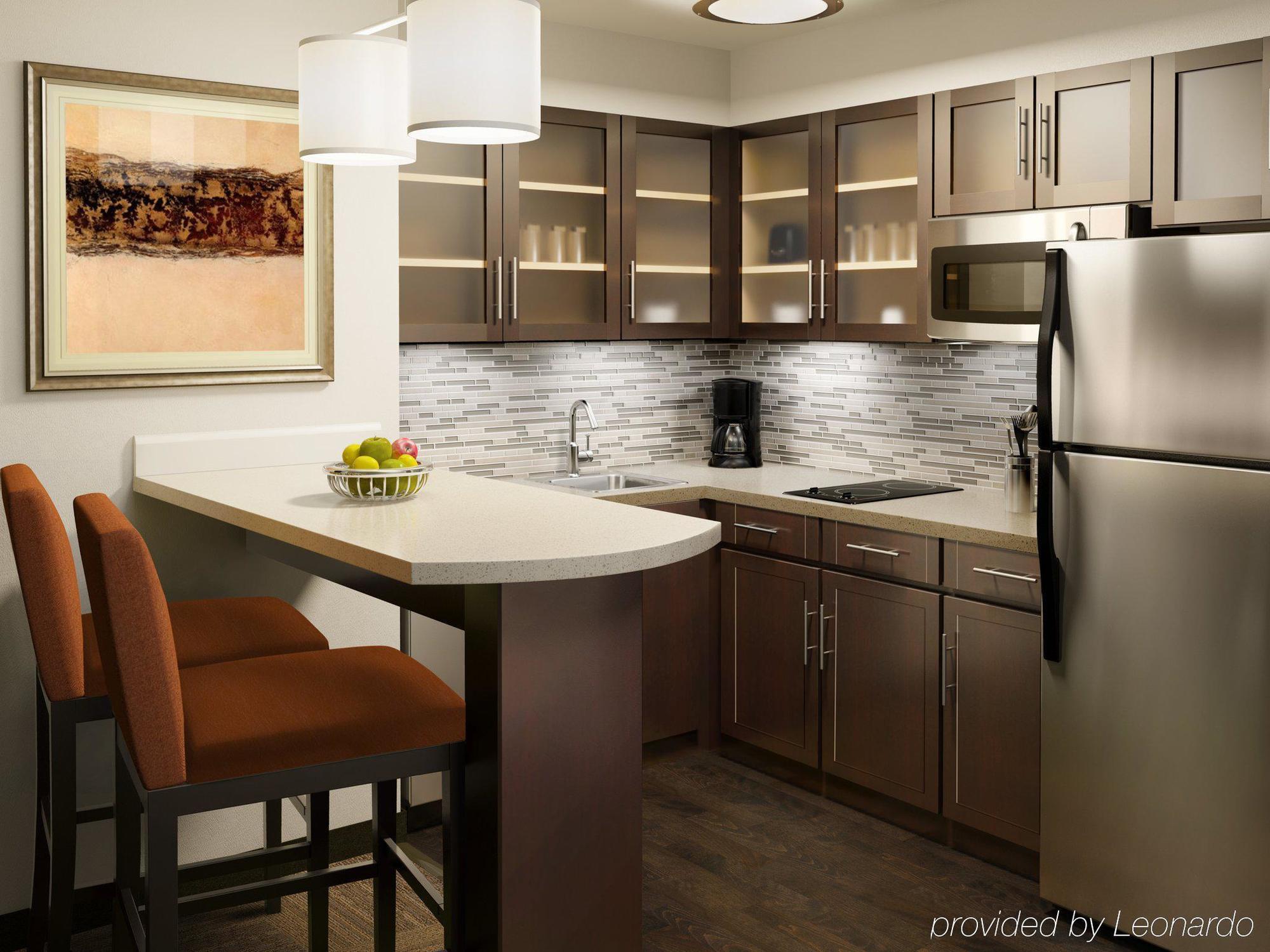 Staybridge Suites Austin South Interstate Hwy 35 By Ihg Buitenkant foto